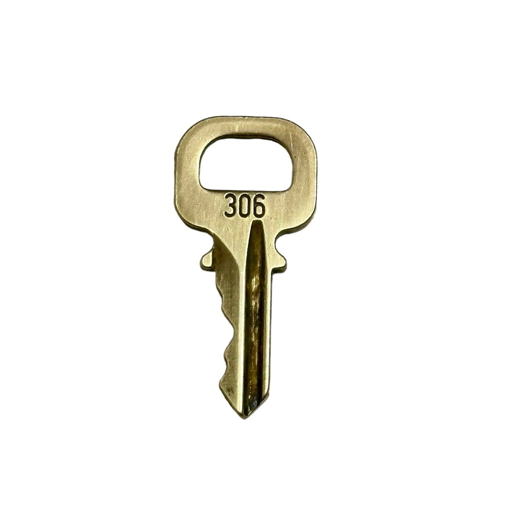 Authentic Louis Vuitton spare key 306 🔑